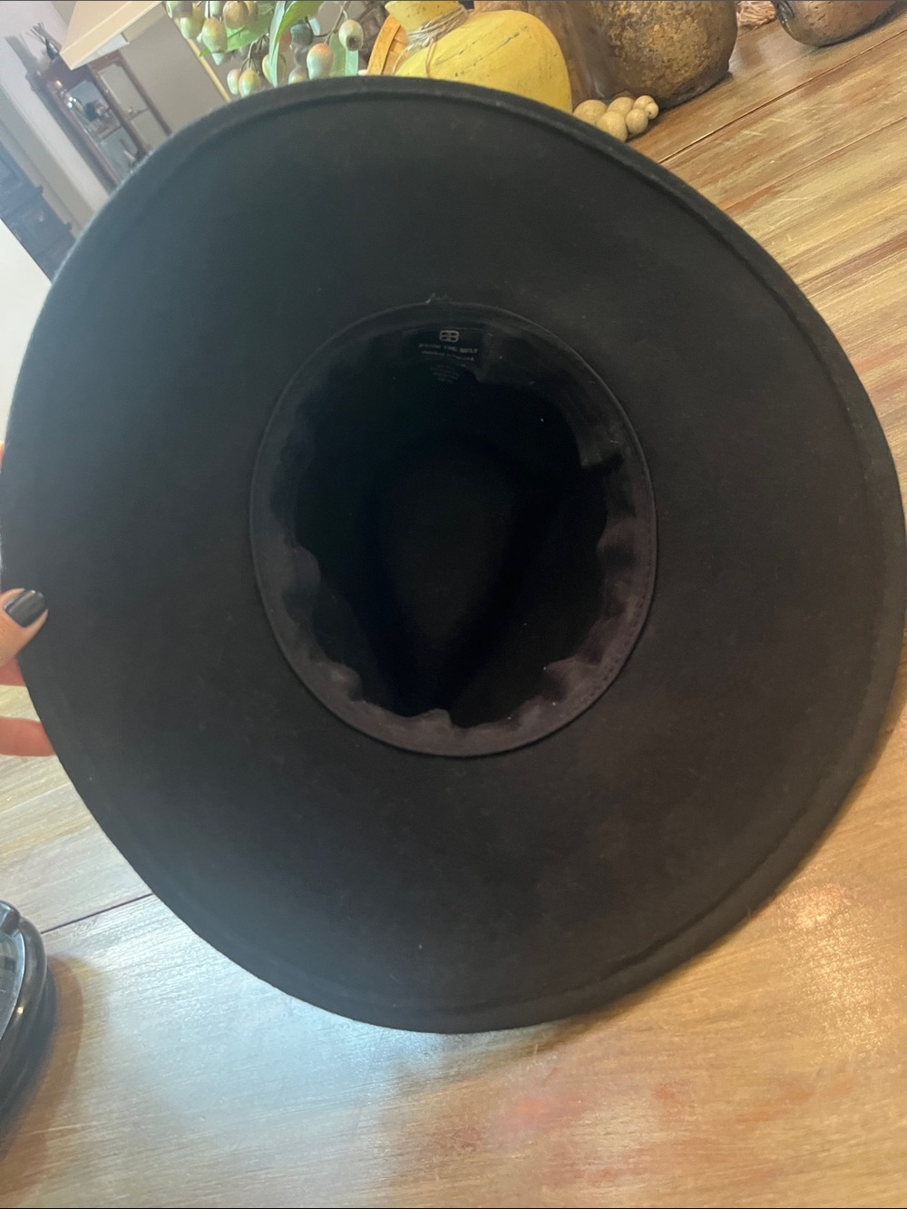 B-Low the belt Cowboy Hat - Picture 4 of 5